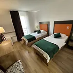 Business Hotel
