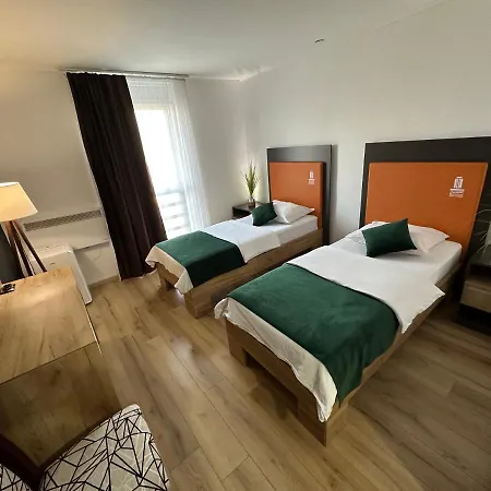 Business Hotel